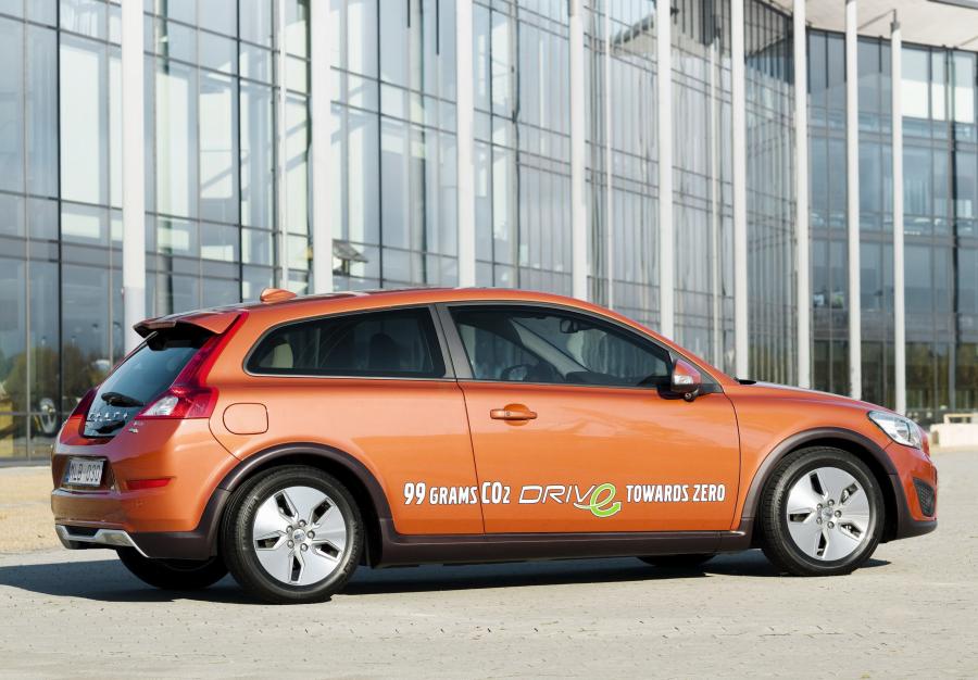  Volvo C30 2009 года  (фото 3 из 92)